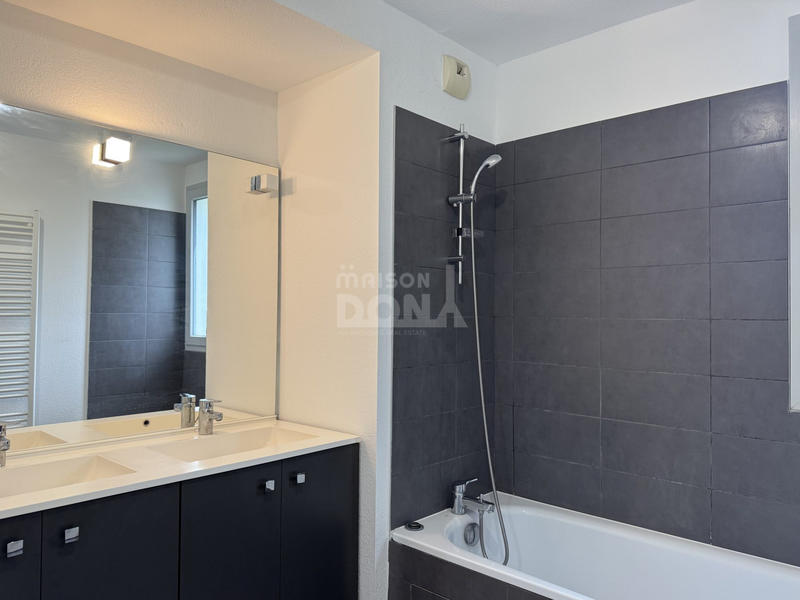 Appartement - 57 m² - 3 pièces