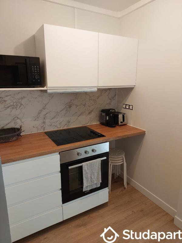 Chambre - 70 m² - 1 pièce