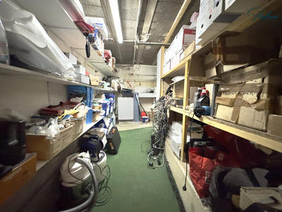 Fonds de commerce - 97 m²