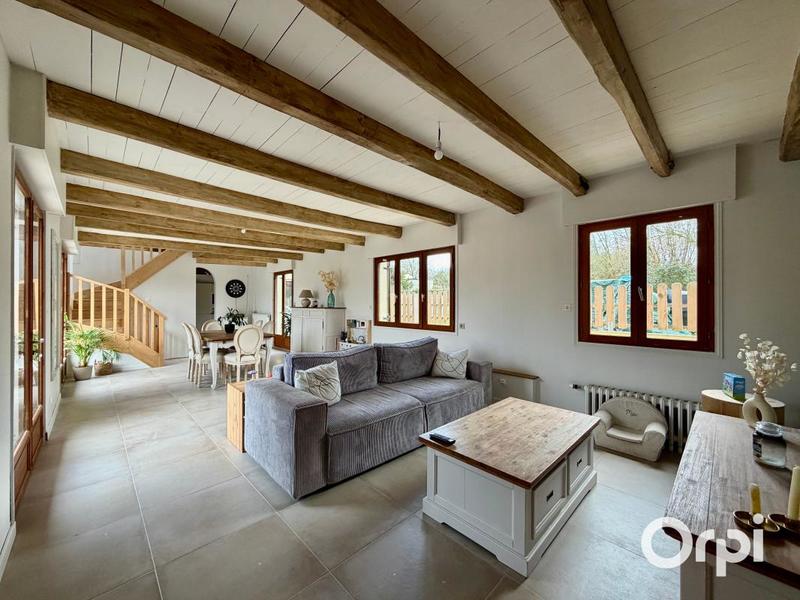 Maison - 151 m² - 5 pièces