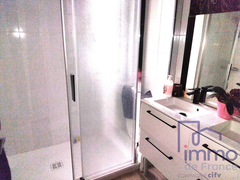 Appartement - 87 m² - 4 pièces