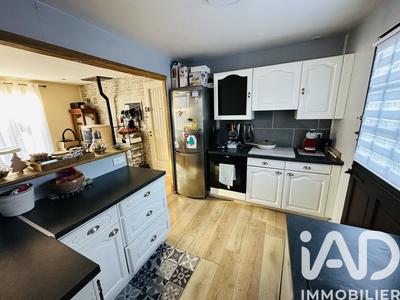 Maison - 93 m² - 4 pièces