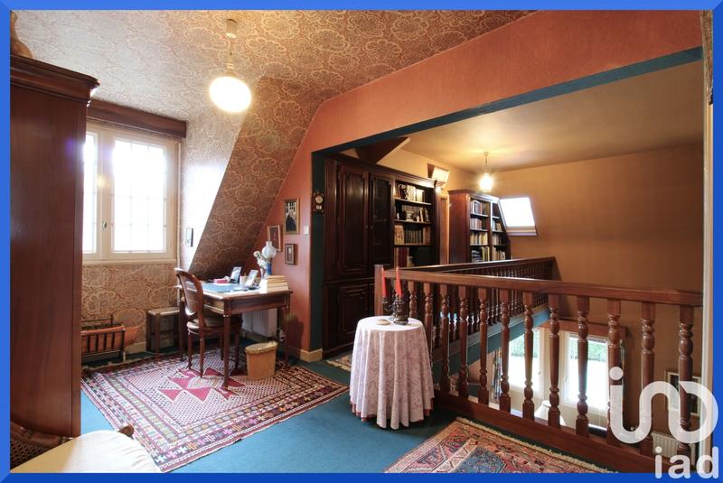 Maison - 177 m² - 7 pièces