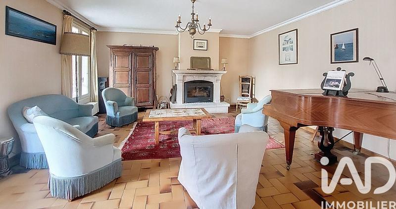 Maison - 131 m² - 9 pièces