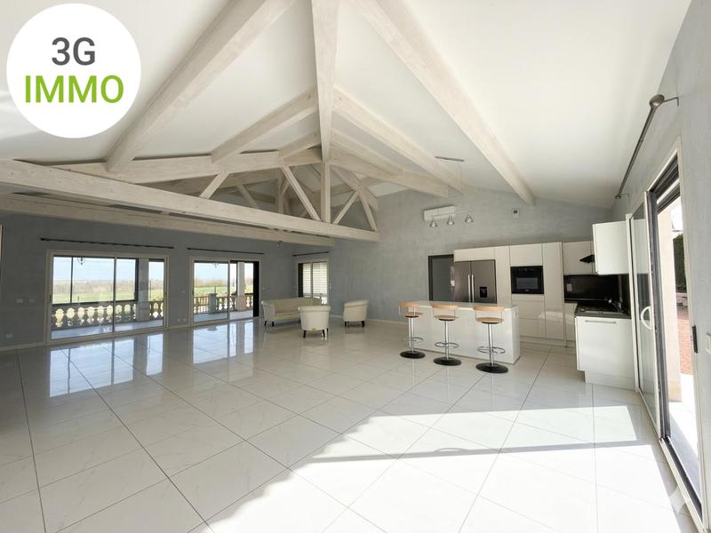 Villa - 168 m² - 4 pièces