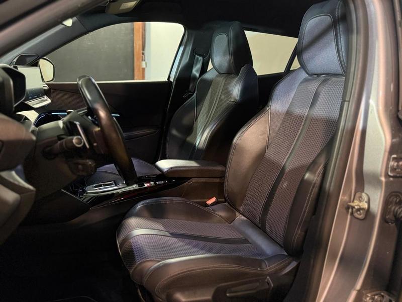 Peugeot 2008 II Gt 1.5 BlueHDi Eat8 130ch Sièges chauffants, Caméra de recul, Apple CarPlay