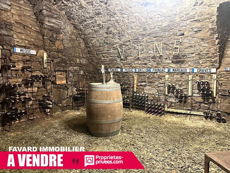 Maison - 170 m² - 6 pièces