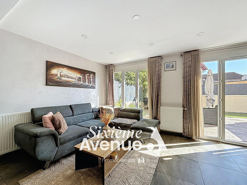 Maison - 80 m² - 4 pièces