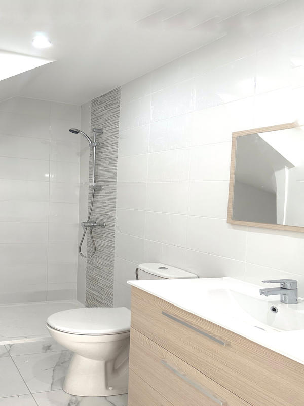 Maison - 101 m² - 5 pièces