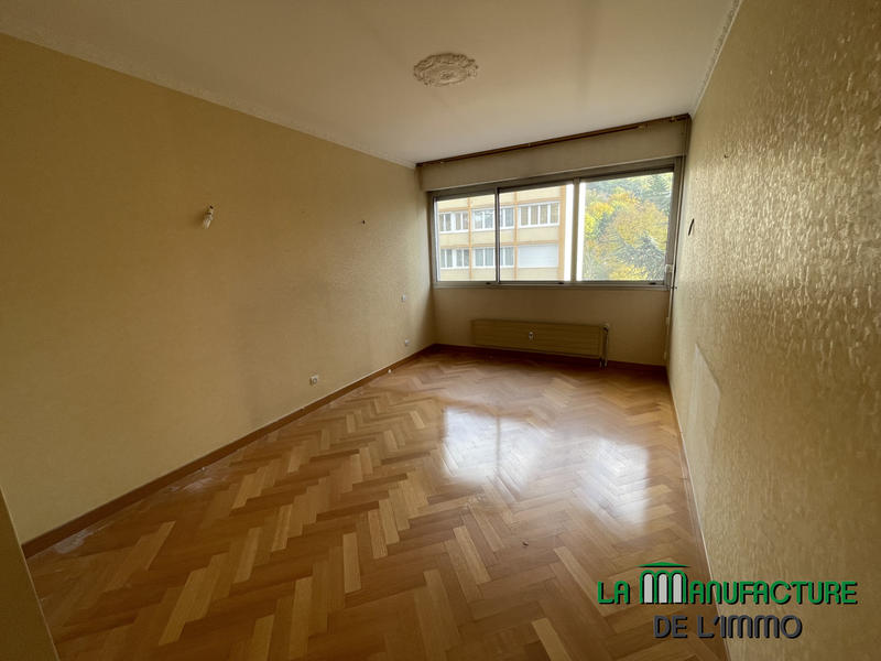 Appartement - 106 m² - 5 pièces