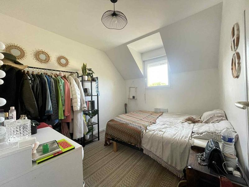 Maison - 94 m² - 5 pièces