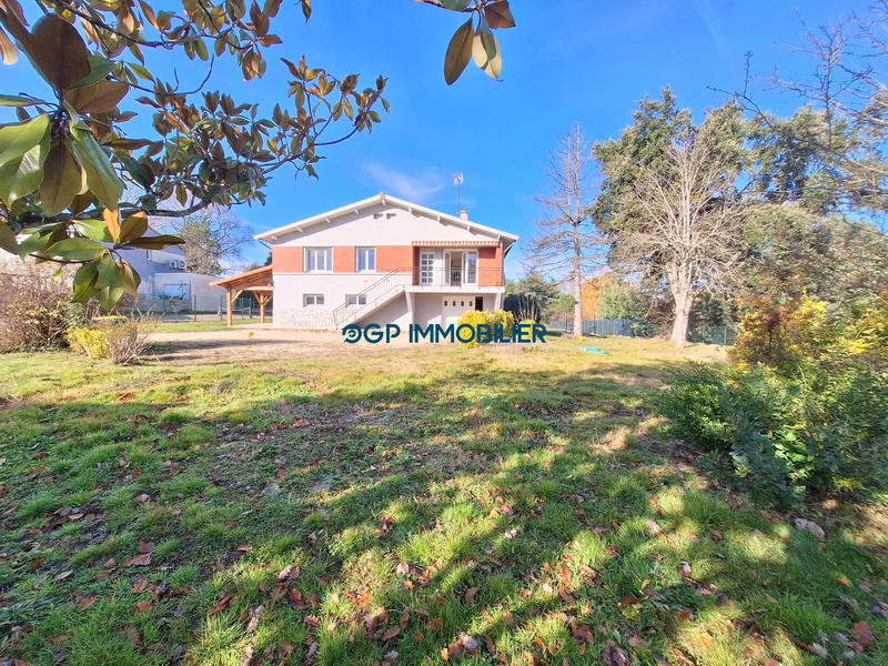 Maison ancienne - 135 m² - 6 pièces