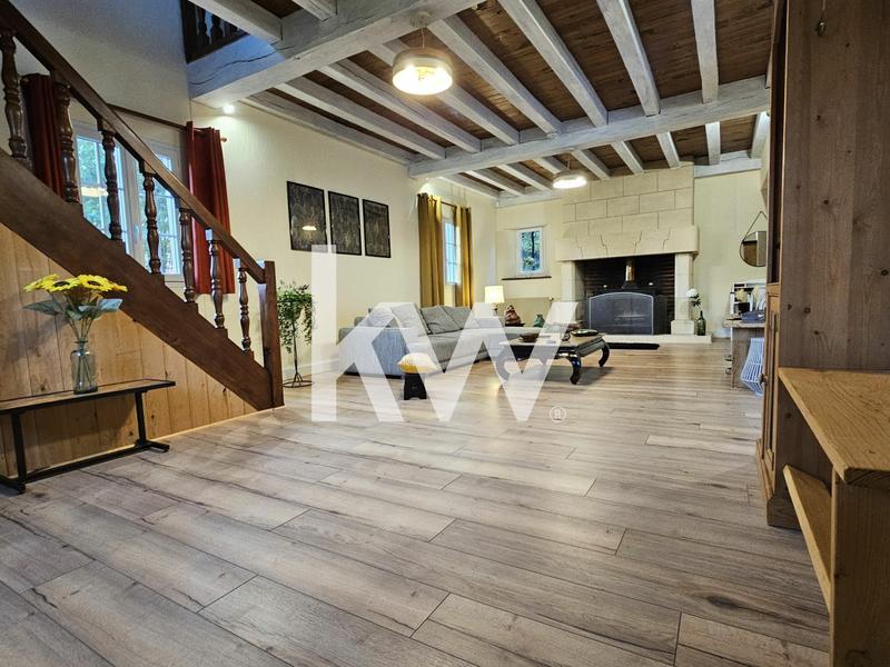 Maison - 257 m² - 6 pièces