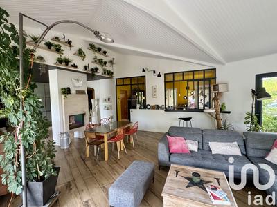 Maison - 200 m² - 7 pièces