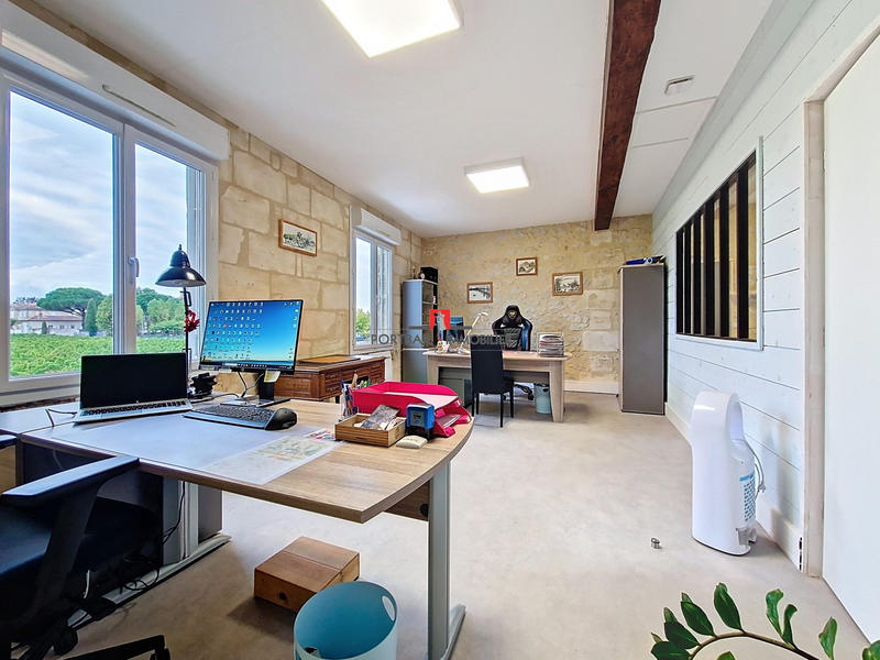 Bureau - 170 m² - 4 pièces