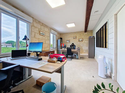 Bureau - 170 m² - 4 pièces