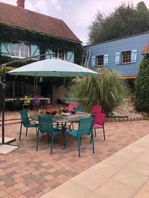 Maison - 183 m² - 7 pièces