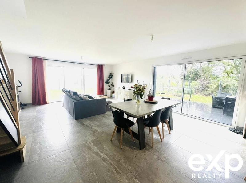 Maison - 148 m² - 6 pièces