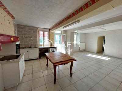 Maison - 107 m² - 4 pièces