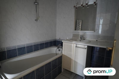 Appartement - 90 m² - 4 pièces