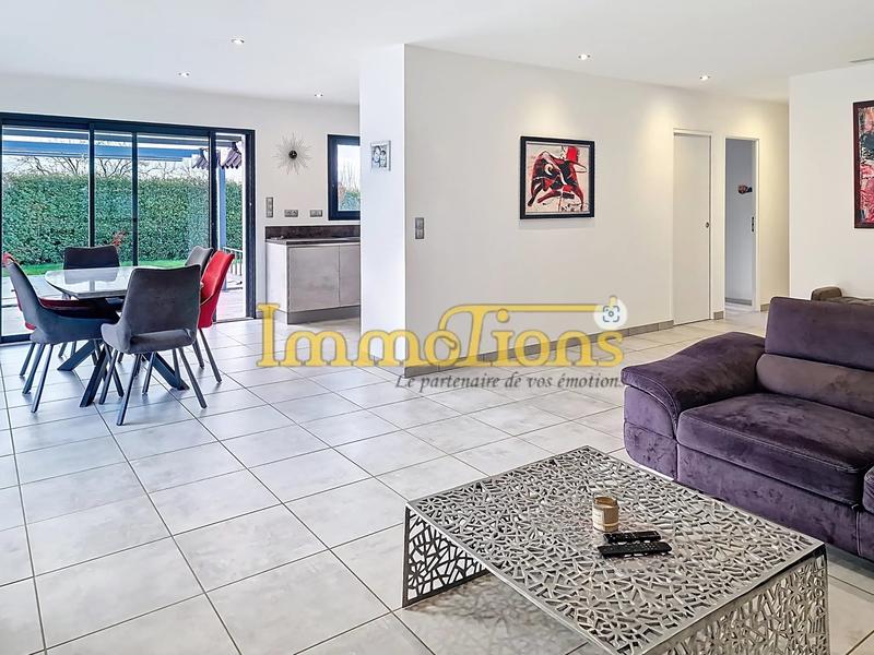 Maison - 115 m² - 6 pièces