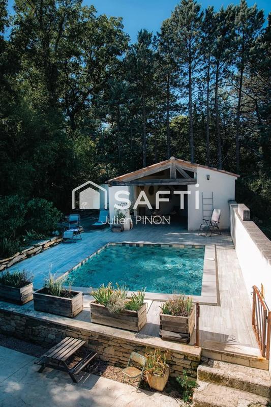 Maison - 120 m² - 6 pièces