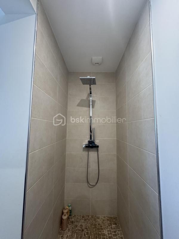 Pavillon - 128 m² - 5 pièces