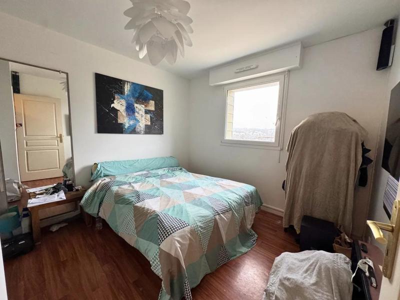 Appartement - 80 m² - 7 pièces