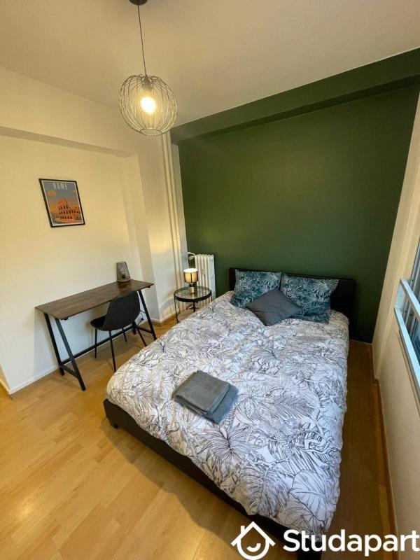 Chambre - 10 m² - 1 pièce