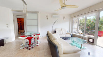 Appartement - 79 m² - 3 pièces