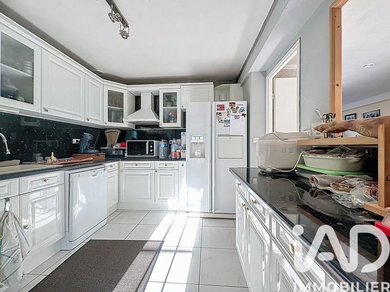 Maison - 88 m² - 5 pièces