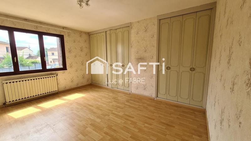 Maison - 200 m² - 6 pièces