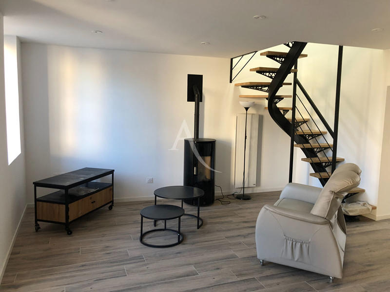 Maison - 93 m² - 4 pièces