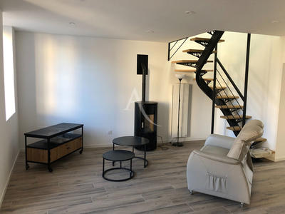 Maison - 93 m² - 4 pièces