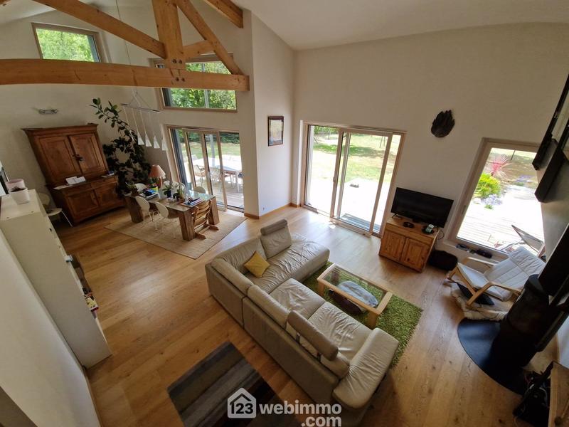 Maison - 153 m² - 5 pièces