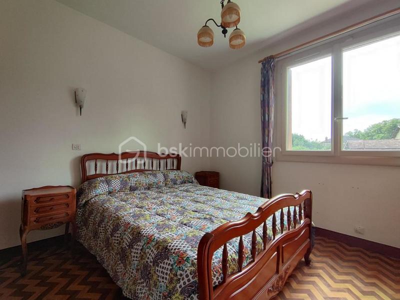 Maison - 98 m² - 6 pièces