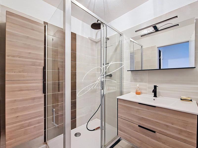 Appartement - 46 m² - 3 pièces