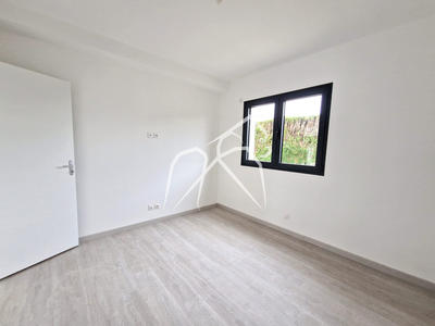 Maison - 113 m² - 6 pièces