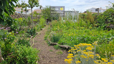 Maison - 198 m² - 11 pièces