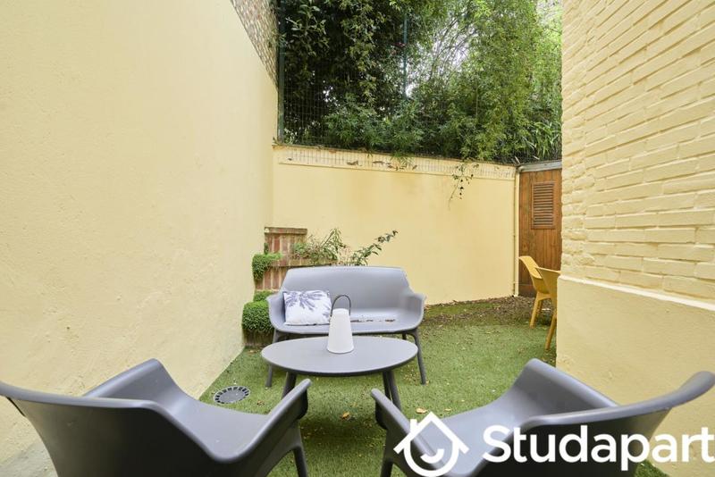 Chambre - 12 m² - 1 pièce