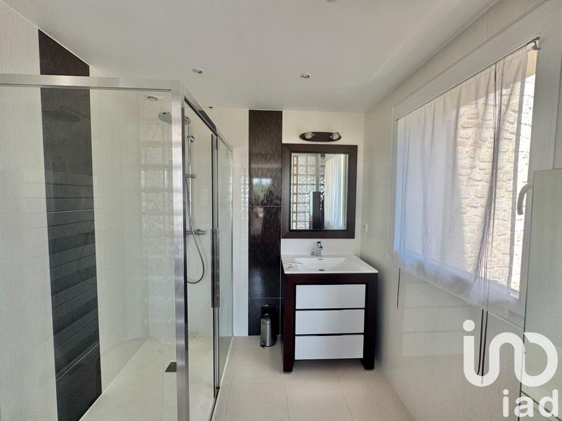 Maison - 380 m² - 10 pièces