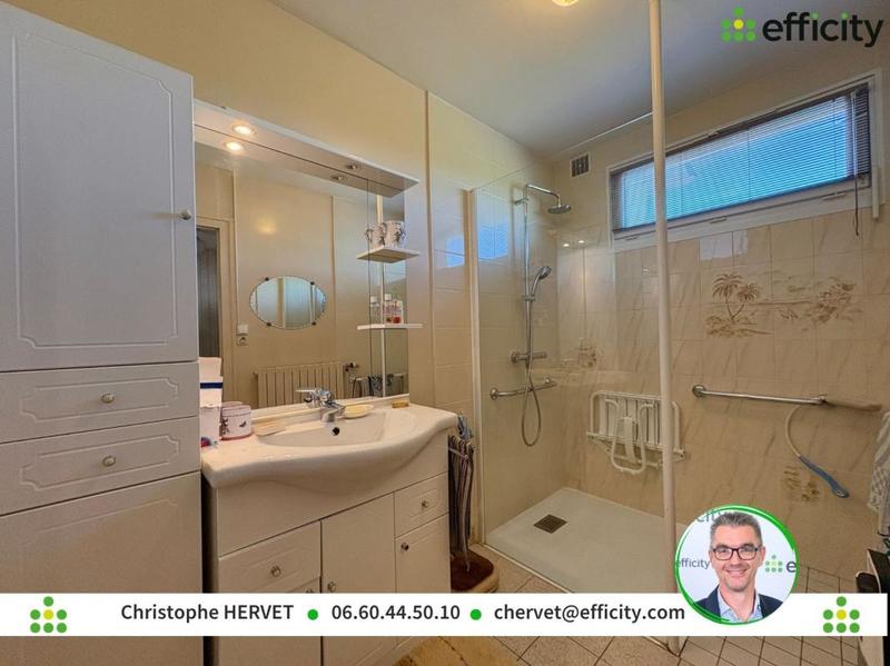 Maison - 166 m² - 7 pièces