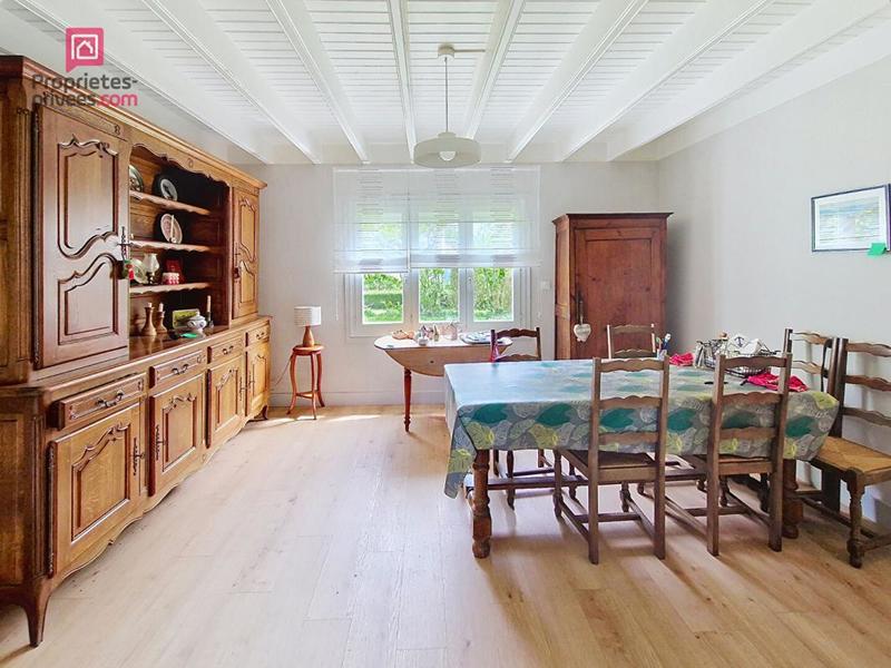 Maison - 135 m² - 7 pièces