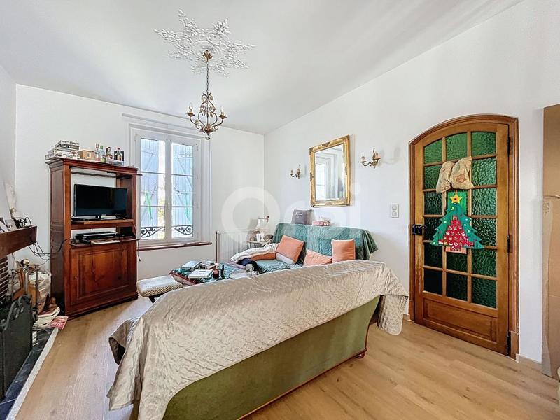 Maison - 172 m² - 6 pièces