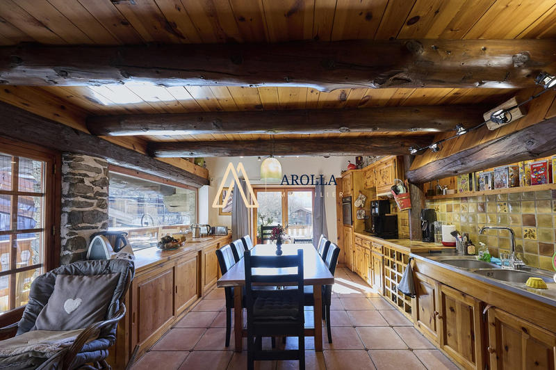 Châlet - 173 m² - 8 pièces