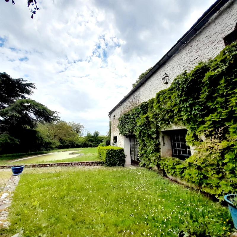 Maison ancienne - 265 m² - 8 pièces