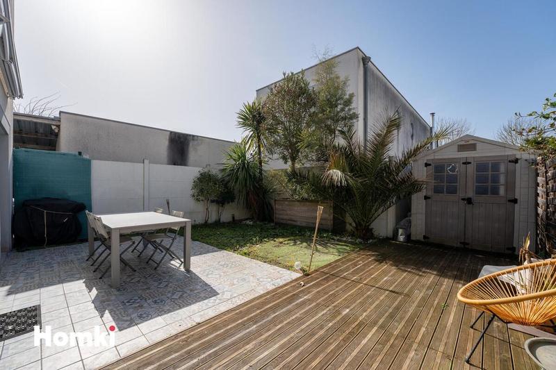 Maison - 110 m² - 4 pièces