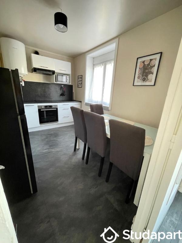 Appartement - 65 m² - 5 pièces