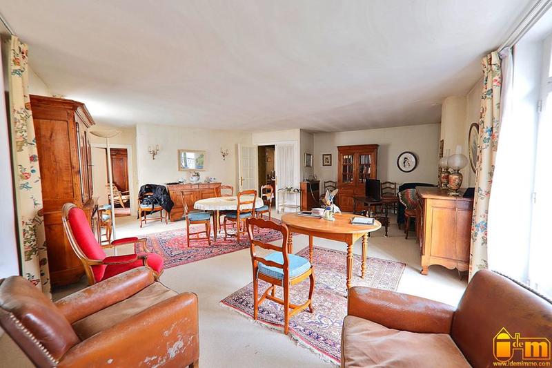 Immeuble - 215 m² - 4 pièces