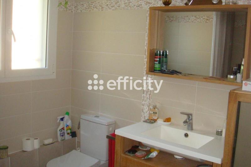 Pavillon - 111 m² - 6 pièces